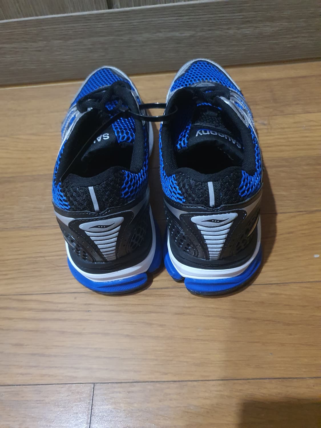 새상품 써코니 프로 265사이즈  상품이미지2