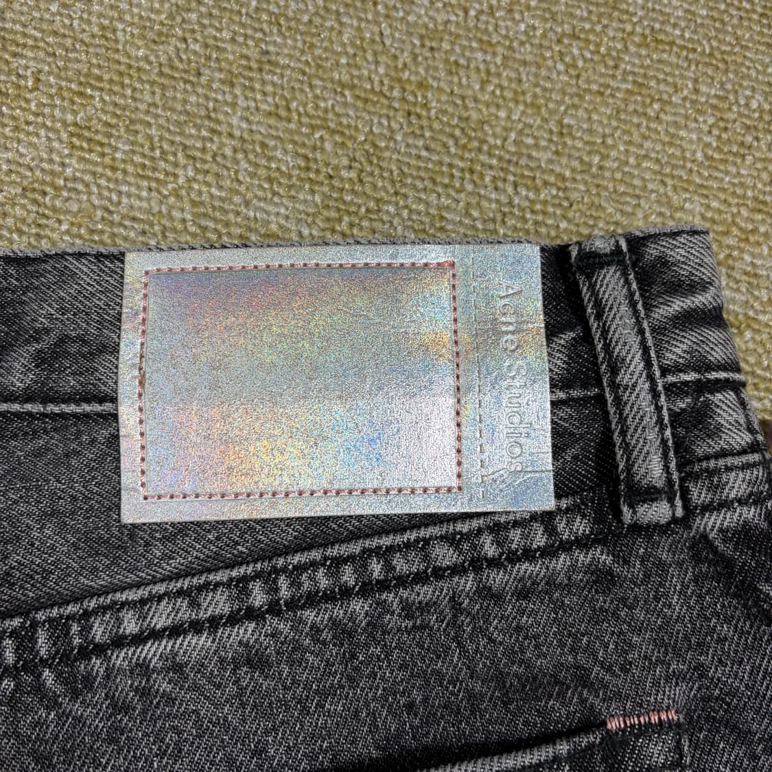 아크네스튜디오 블랙 워싱 데님 팬츠(28) 상품이미지4