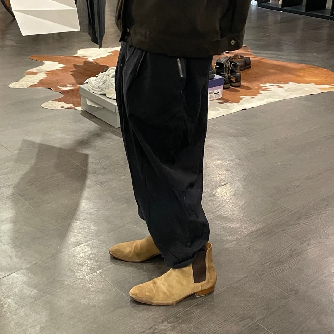 생로랑 와이어트 스웨이드 첼시부츠 상품이미지5