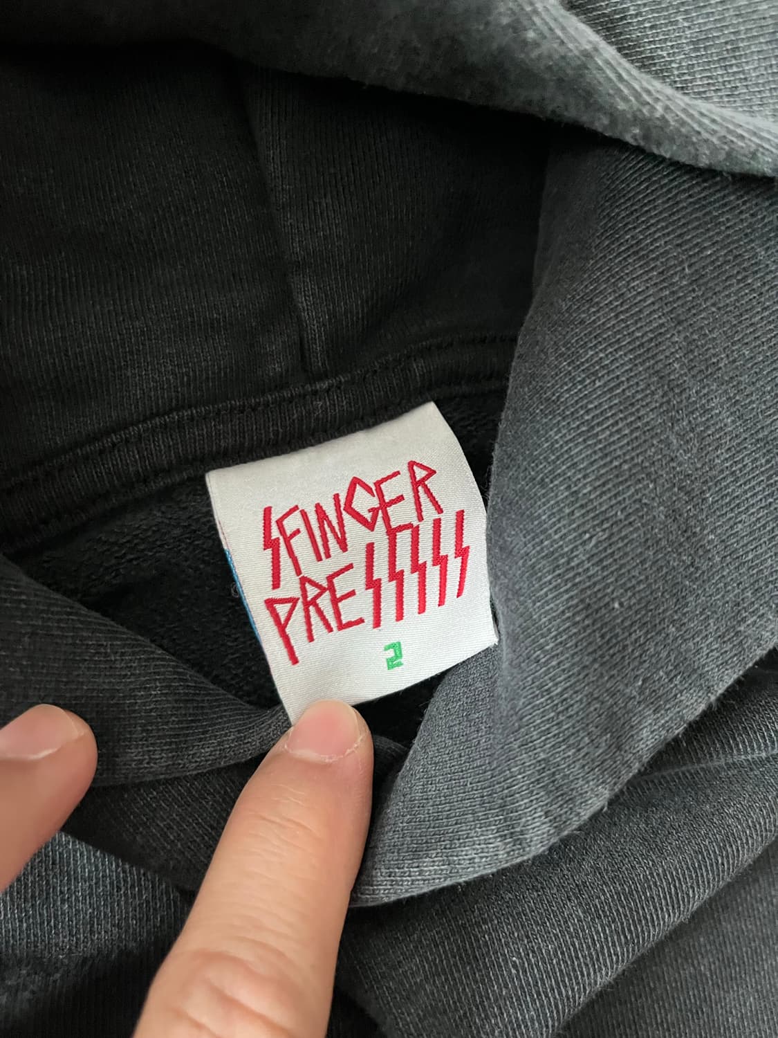 (2)도넛리벤지 후드티 상품이미지3