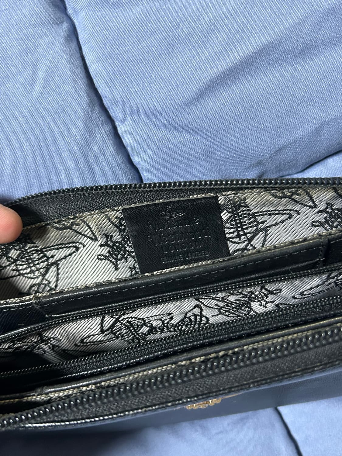 비비안 웨스트우드 크로스백 상품이미지3