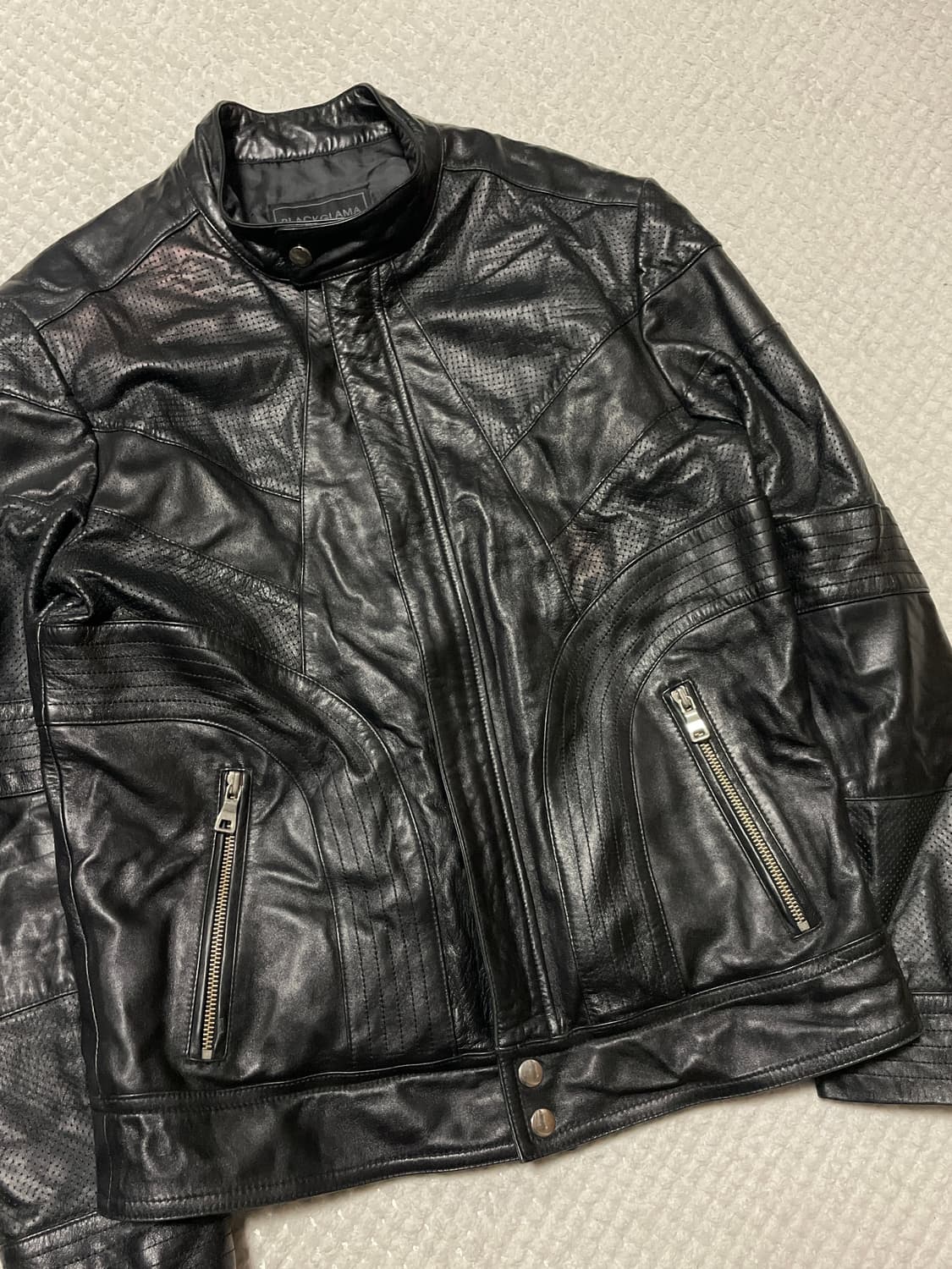 광희시장 웨스턴 무드 양가죽 절개 레더 바이커 자켓 상품이미지8