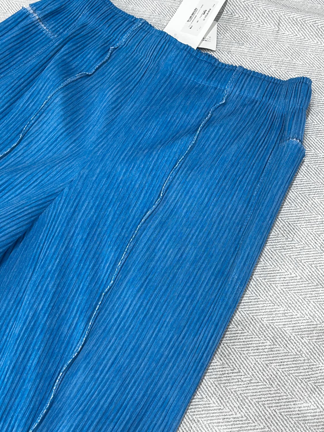 새상품  me 이세이미야케 믹스 파인 플리츠 팬츠 여성 F 상품이미지10