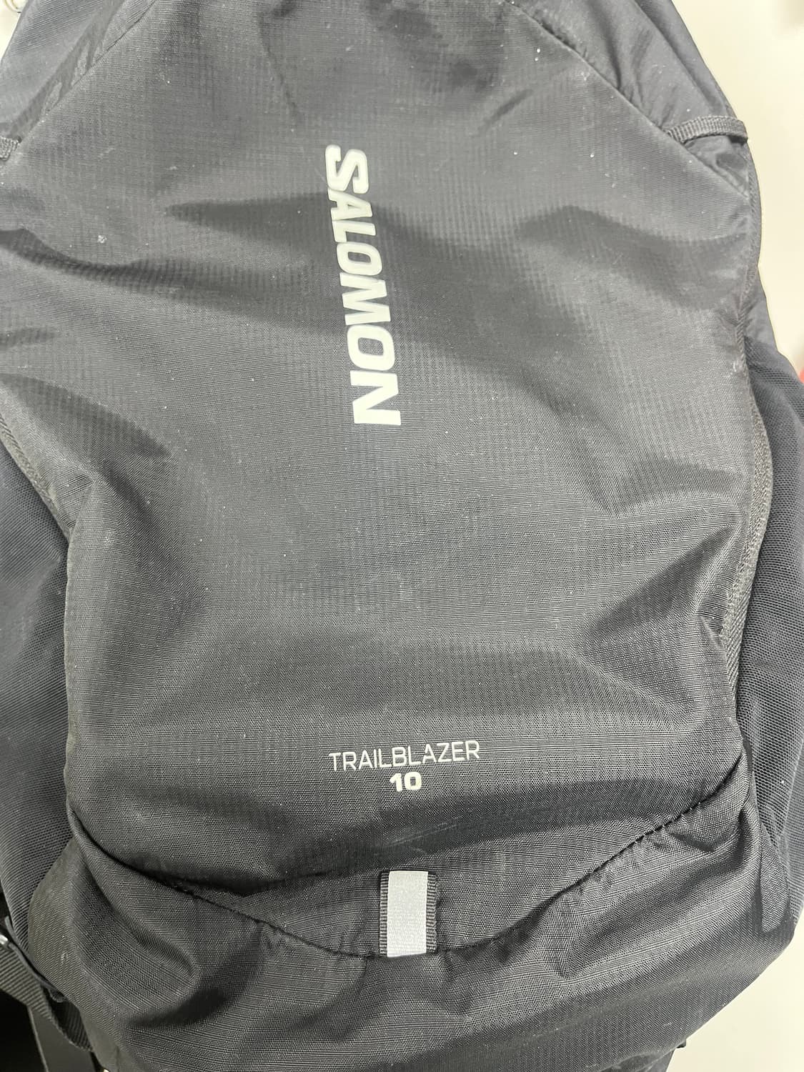 살로몬 트레일블레이저 10 블랙 백팩 상품이미지3