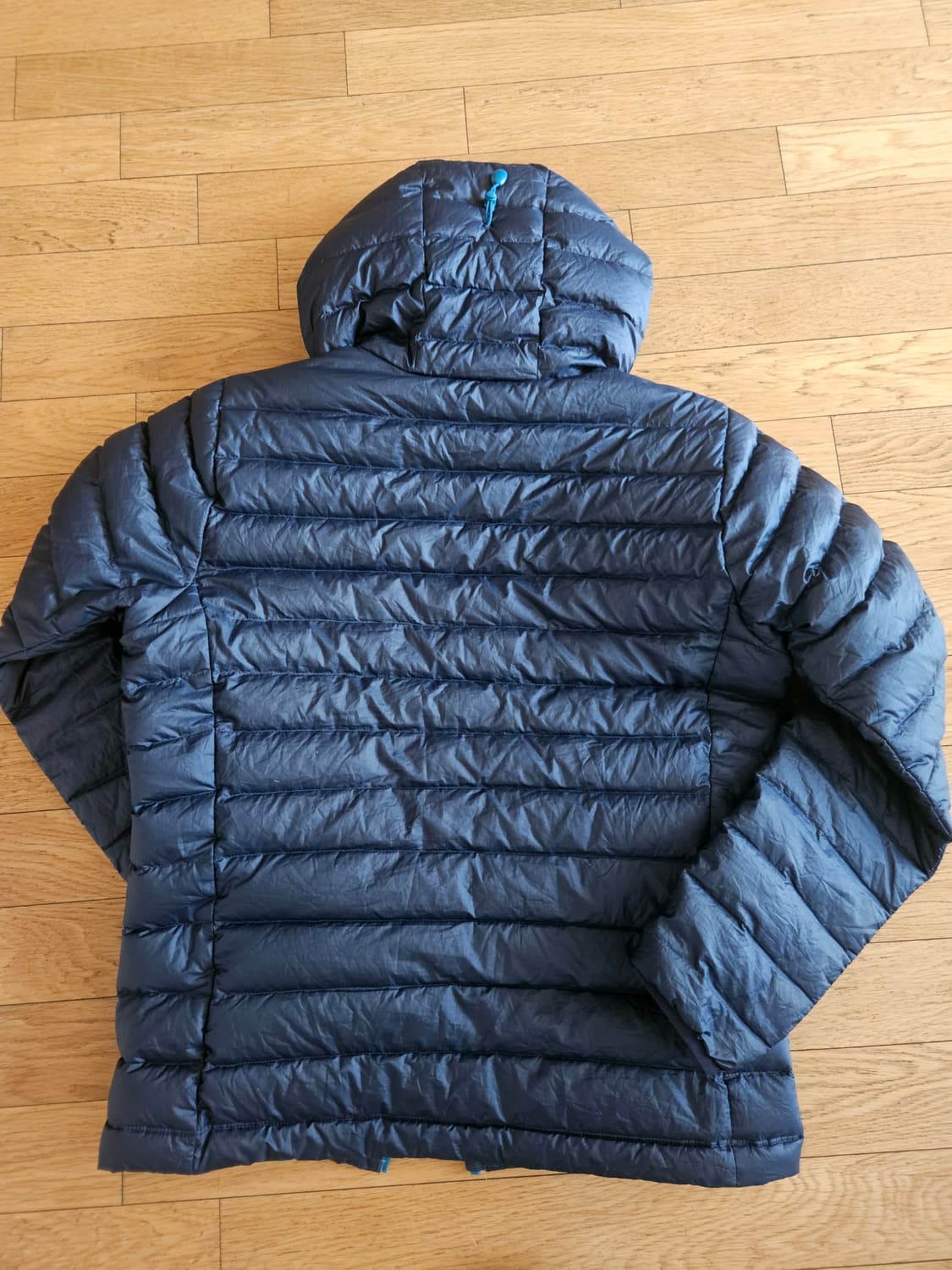 파타고니아 다운 스웨터 후디 경량 패딩 후드 95-100 클라이밍 등산  상품이미지5