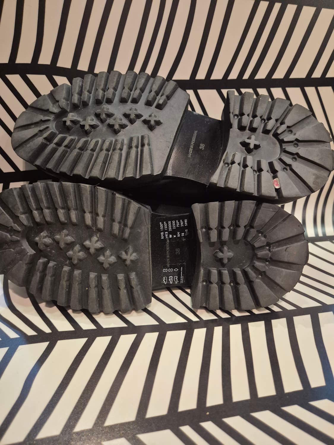 코스 더비 슈즈 38 판매합니다 상품이미지5