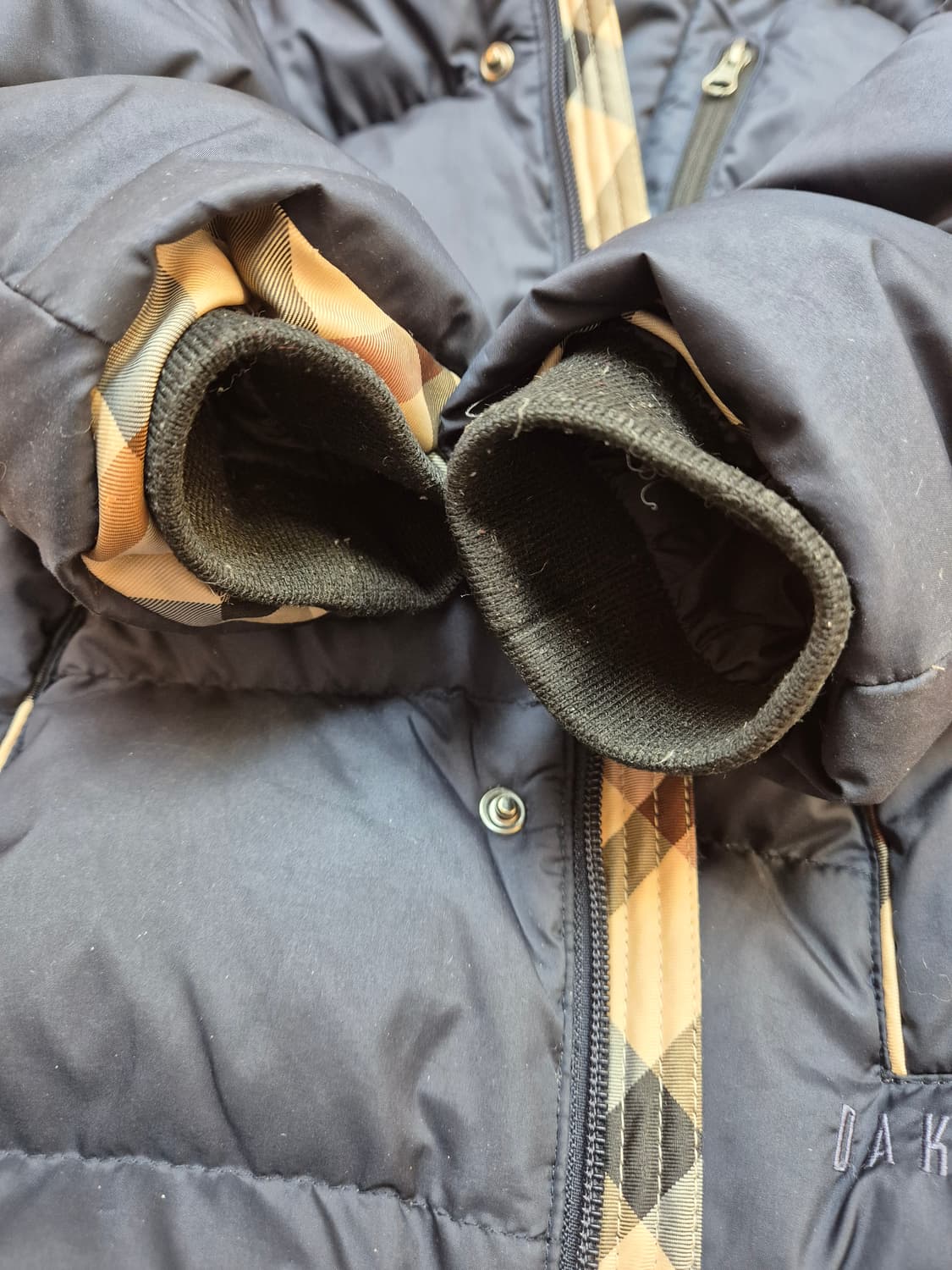 닥스 키즈 아동 패딩 110사이즈입니다. 솜털, 깃털 충전재로 가볍고 따 상품이미지9