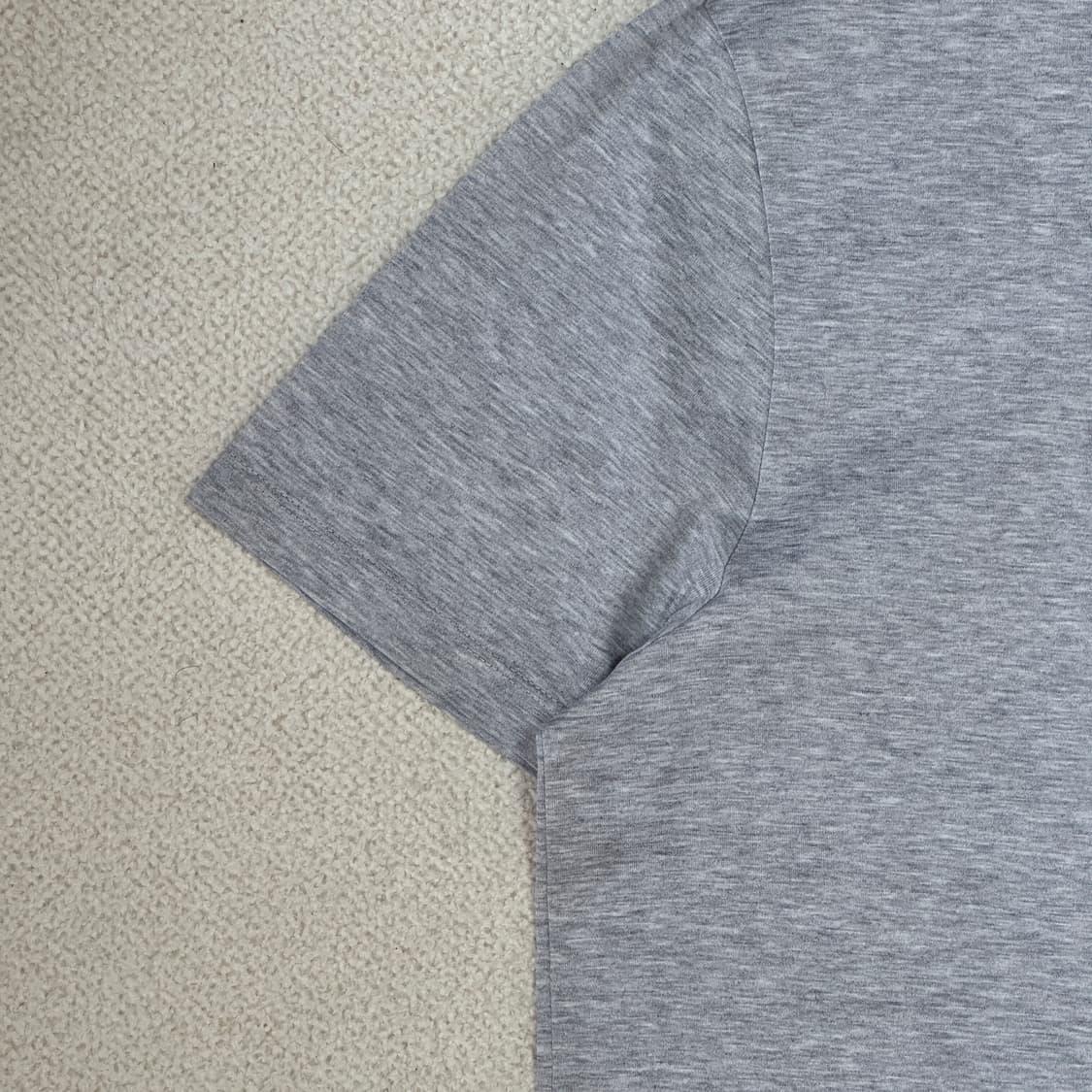 휴고 보스 슬림핏 라운드넥 반팔 티셔츠 상품이미지3