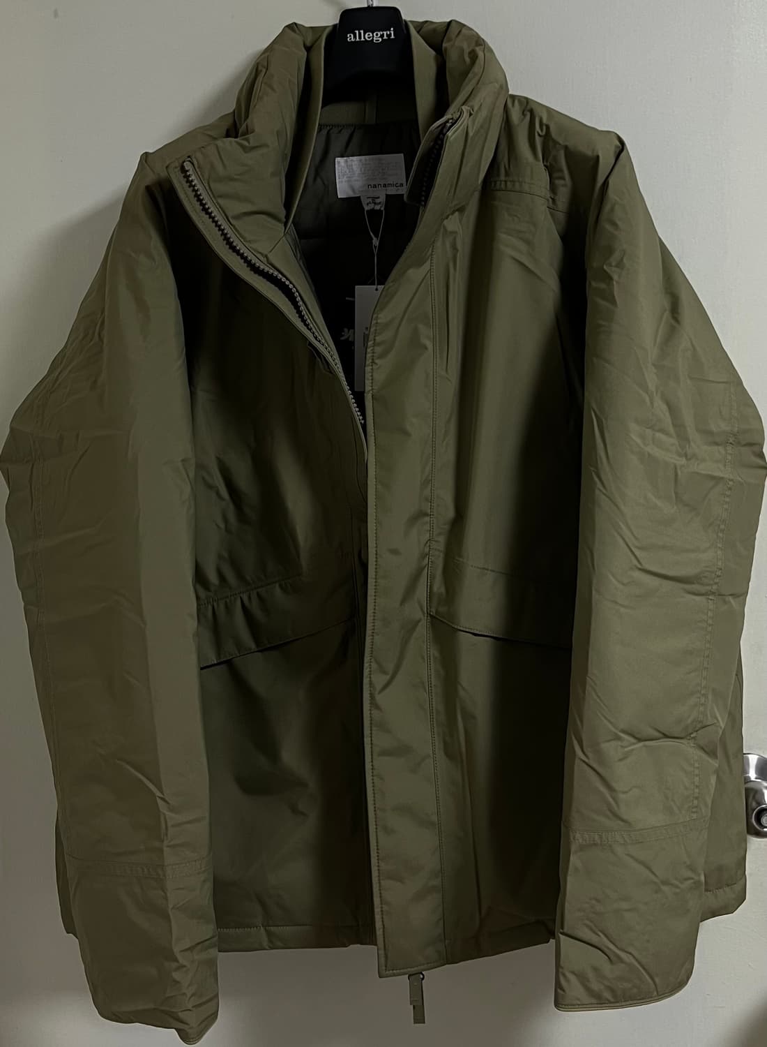 나나미카 / 25aw 카키 베이지 고어텍스 숏 패딩자켓 / XL 상품이미지1