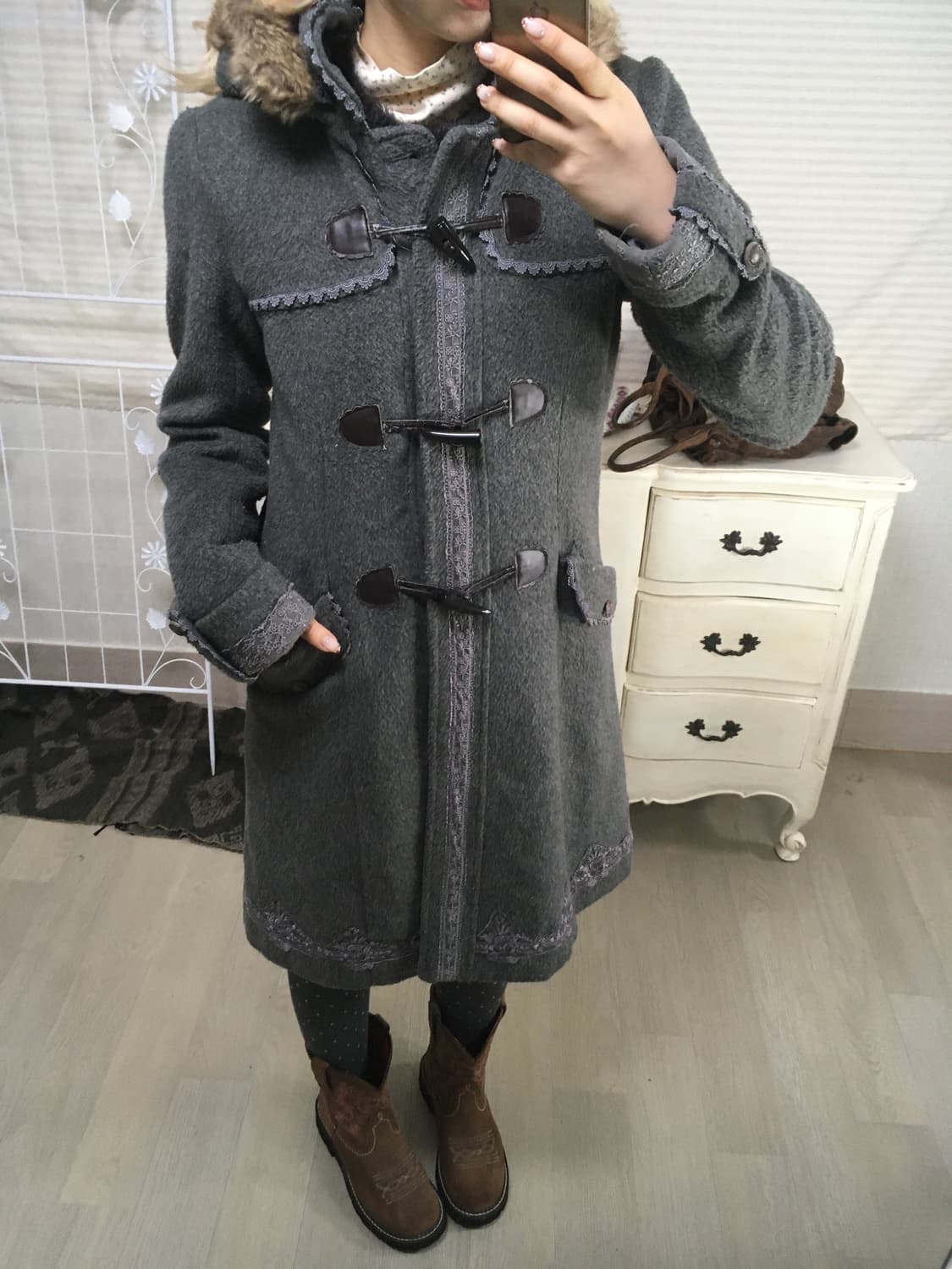 Axe Femme 후드 퍼 떡볶이 코트 그레이 상품이미지5