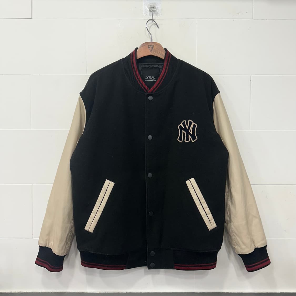 MLB 뉴욕양키즈 바시티 자켓 상품이미지1