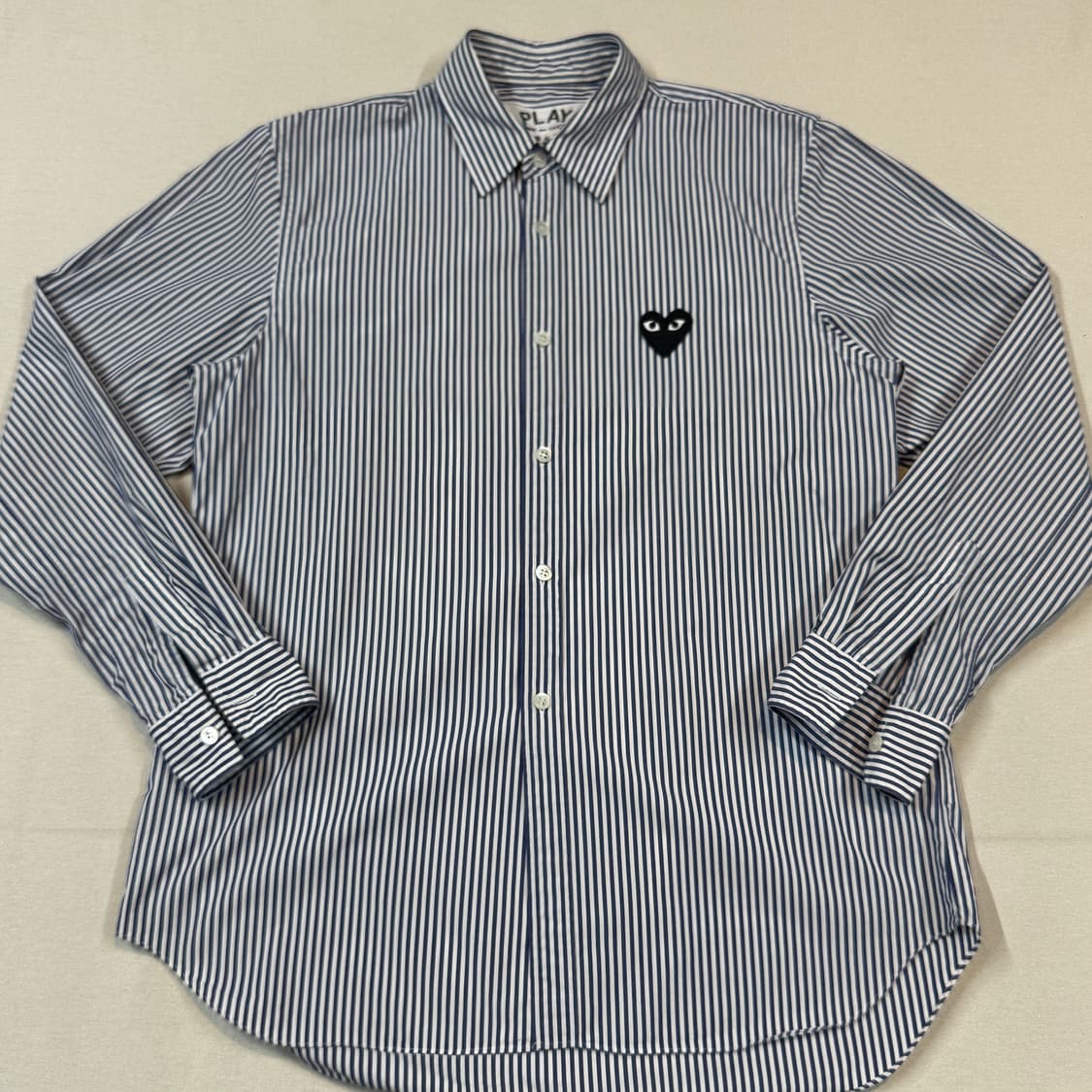 S) 꼼데가르송 플레이 하트와펜 스트라이프 포플린 셔츠 정품 상품이미지2