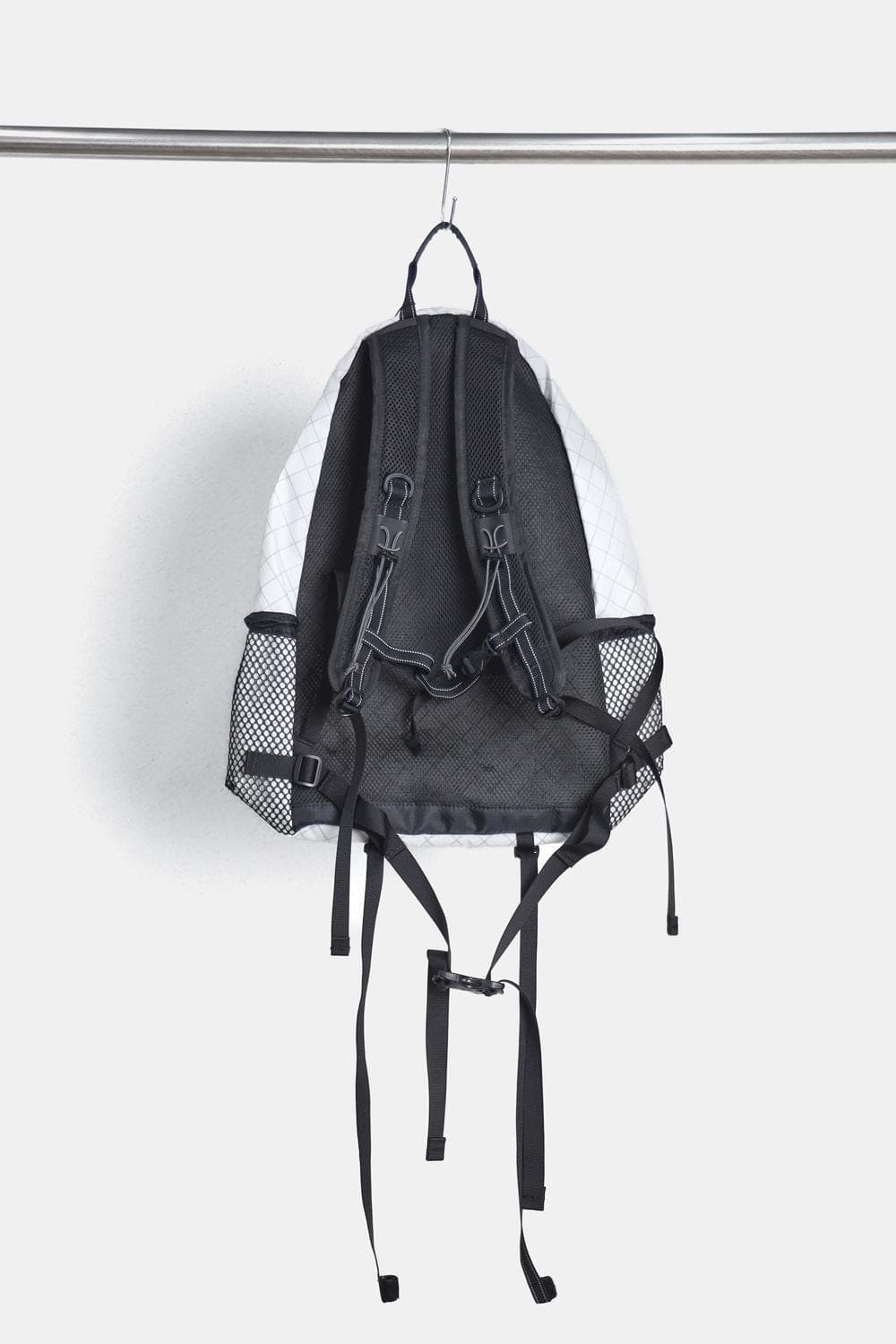 앤드원더 데이백 20L 화이트 상품이미지2