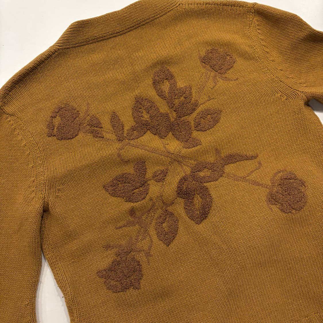 [42] 20FW 오프화이트 플라워 애로우 니트 가디건 브라운 D887 상품이미지10