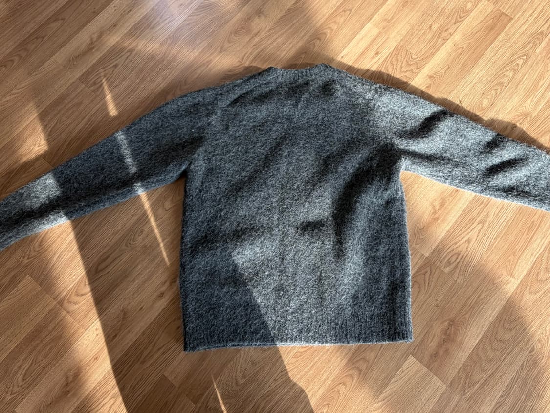 쿠어 헤어리 알파카 블렌드 크루넥 스웨터 상품이미지3