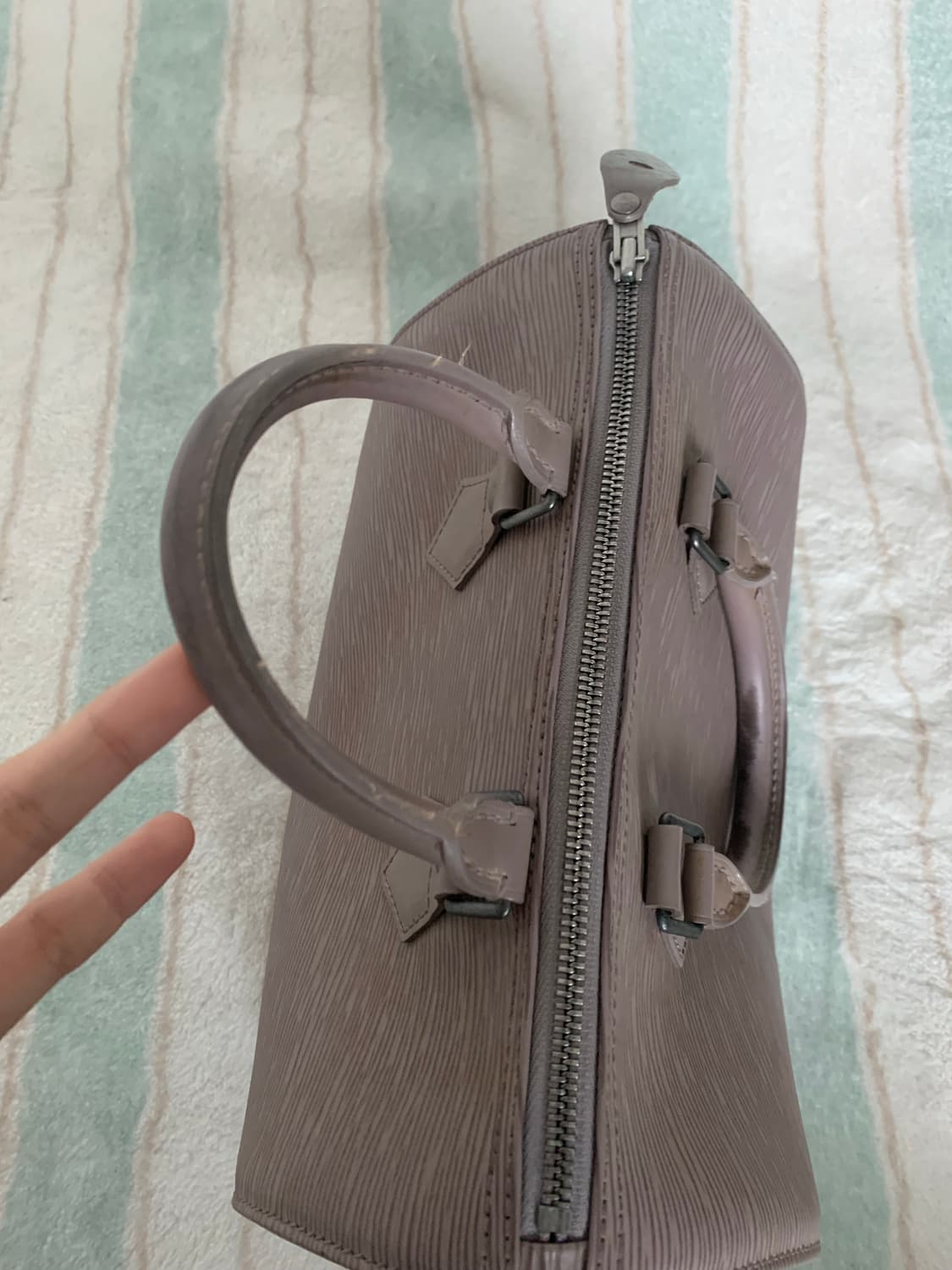 루이비통 에삐 스피디 30 상품이미지7