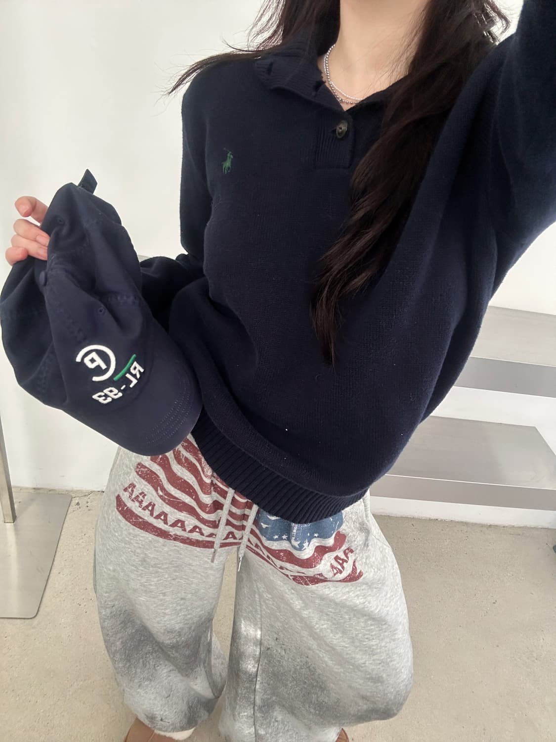 폴로 랄프로렌 네이비 버튼 카라 니트 상품이미지1