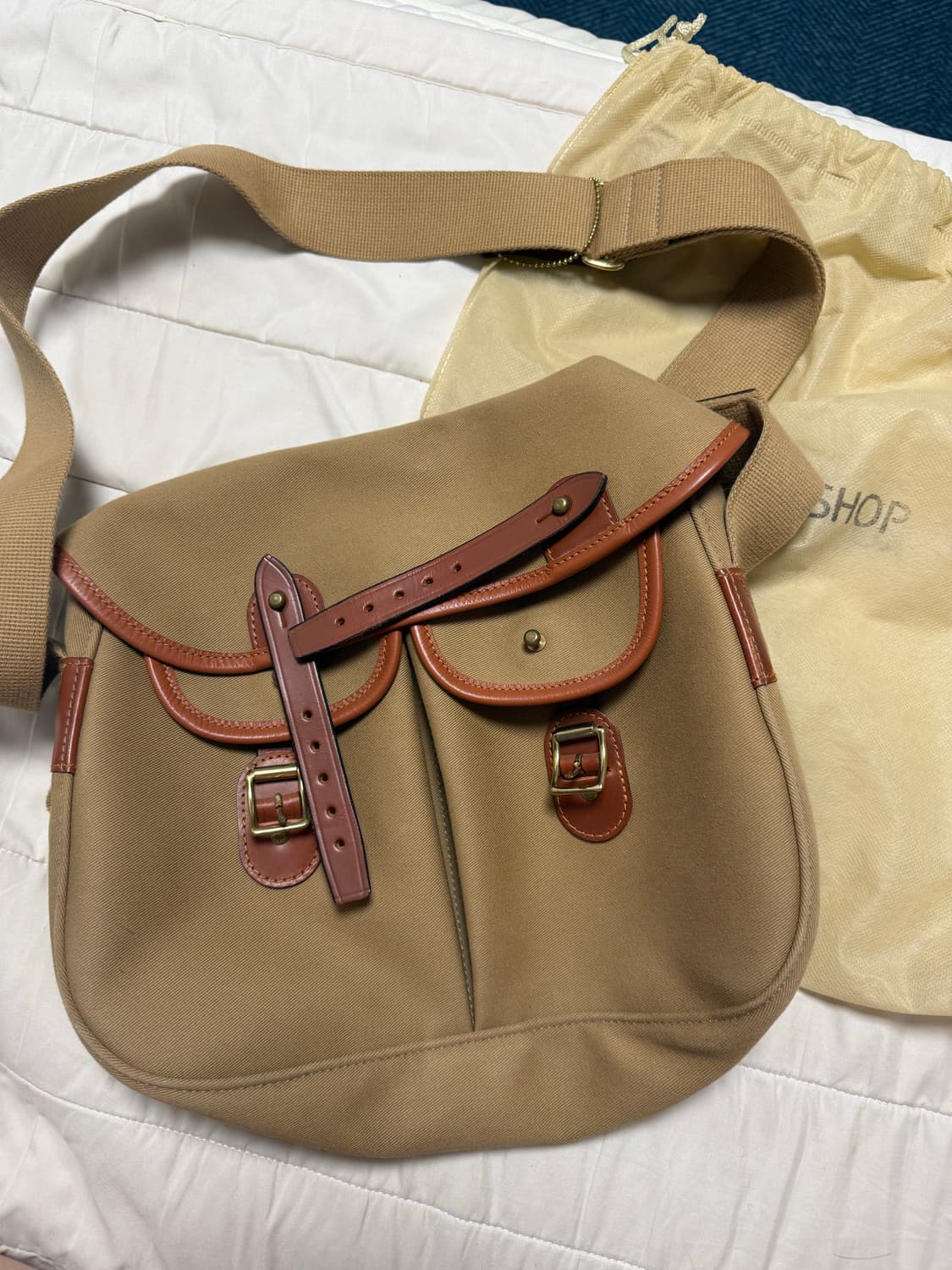 브레디백 아리엘 크로스백 상품이미지1