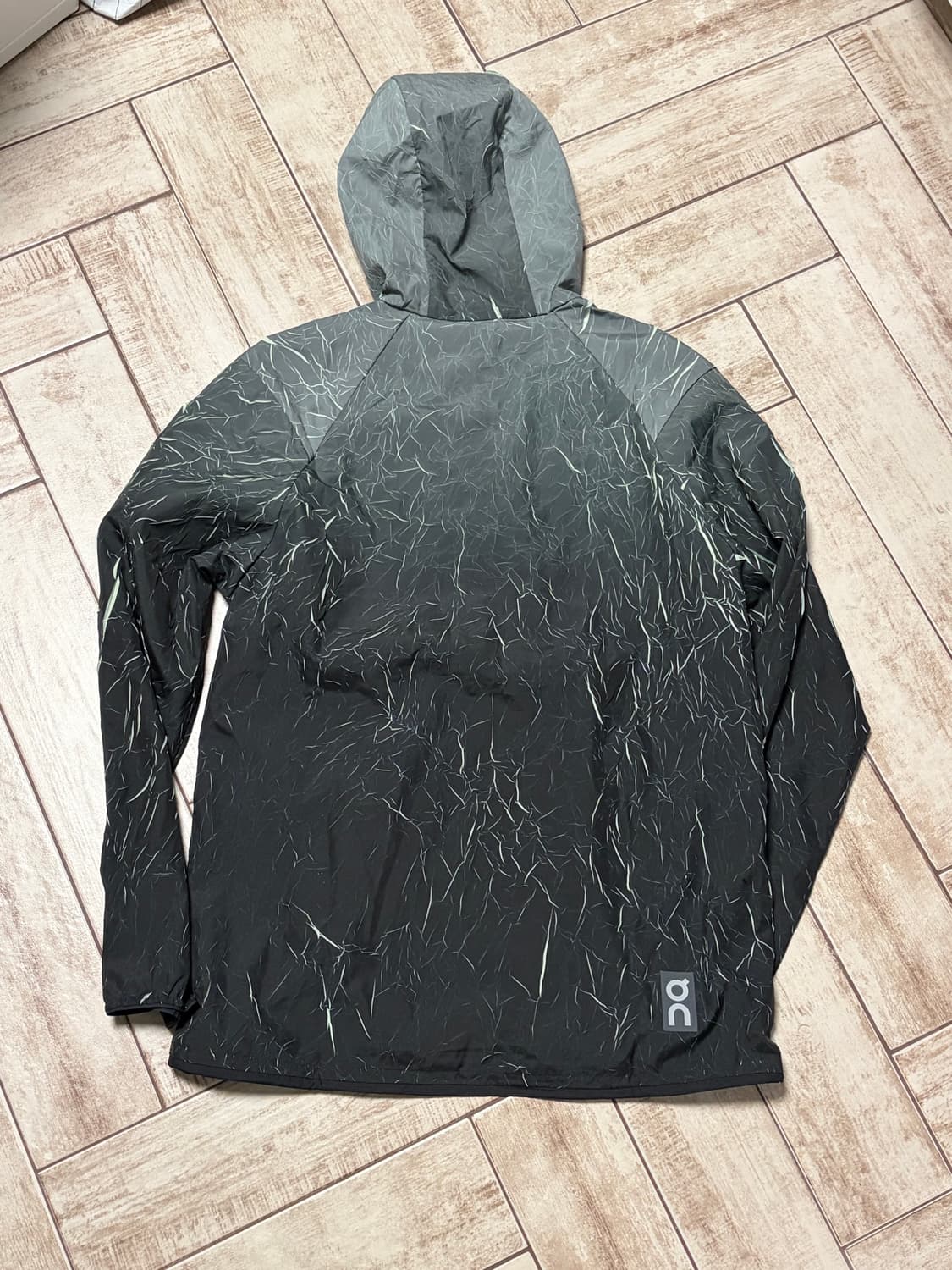 온러닝 페이스 자켓 블랙 리마 S 판매 상품이미지2