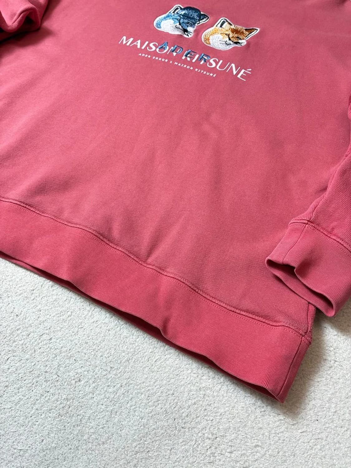 아더에러 x 메종키츠네 19ss 더블모노크롬 폭스헤드 맨투맨 PN7761 상품이미지4