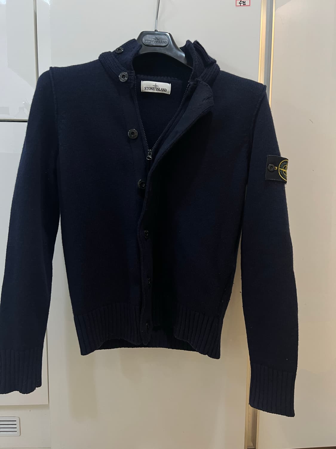 스톤아일랜드 네이비 니트집업가디건 95-100 상품이미지1