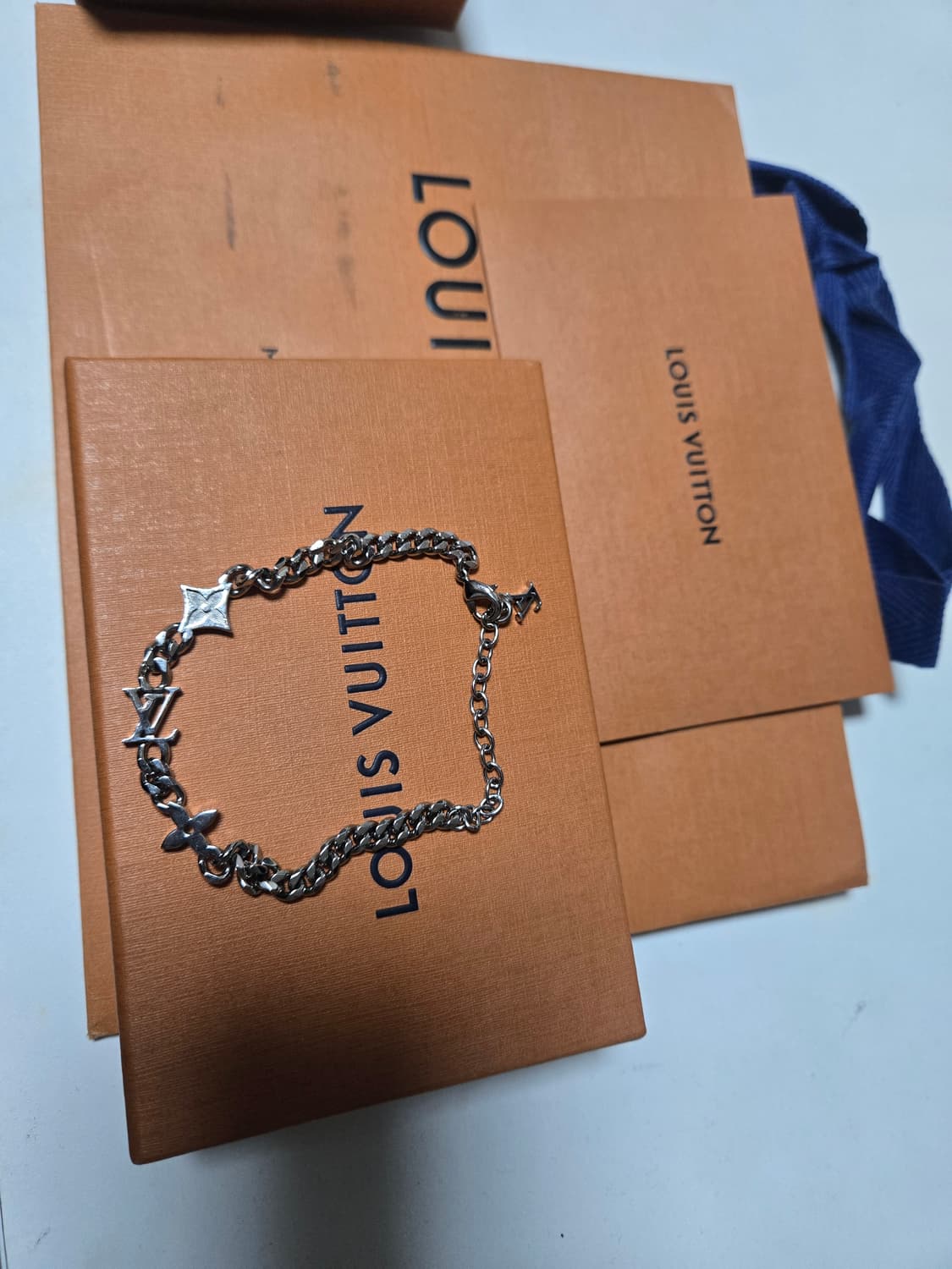 루이비통 모노그램 로우 팔찌 팝니다 상품이미지1