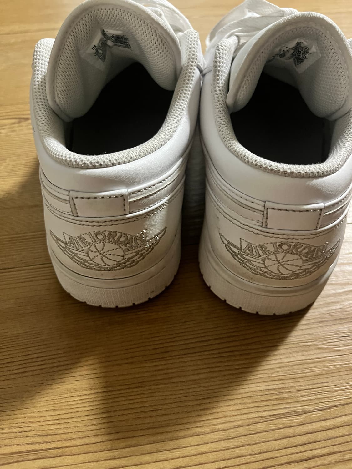 에어 조던1 트리플 화이트 270 상품이미지2