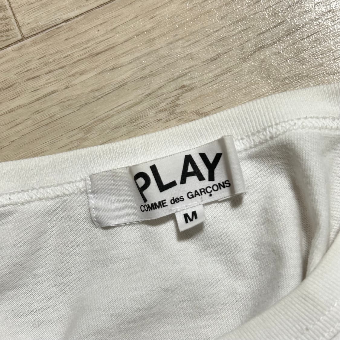 꼼데가르송 우먼스 화이트 반팔(M) 상품이미지2