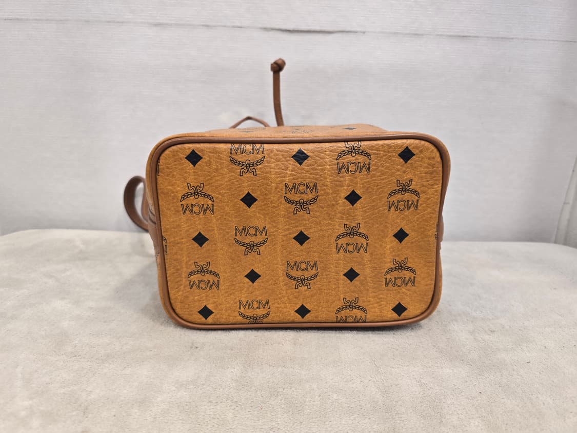 MCM 비세토스 복주머니 버킷백 크로스백 가방 상품이미지8