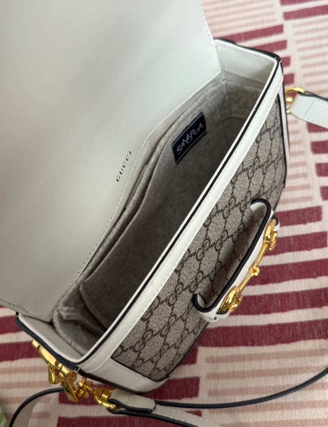 구찌 홀스빗 1955 미니 화이트 상품이미지9