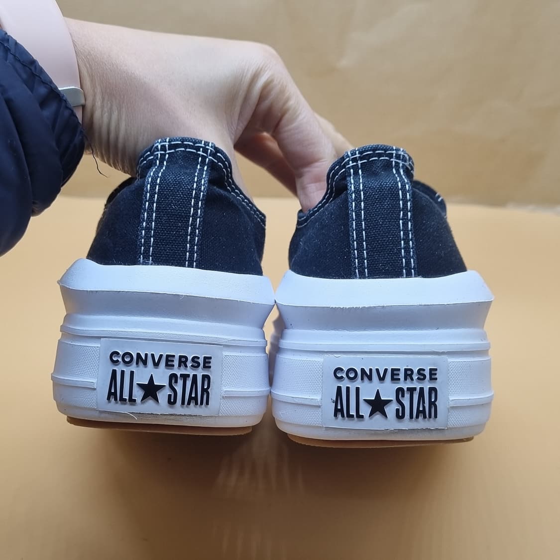 컨버스 올스타 무브 블랙 스니커즈245 상품이미지4