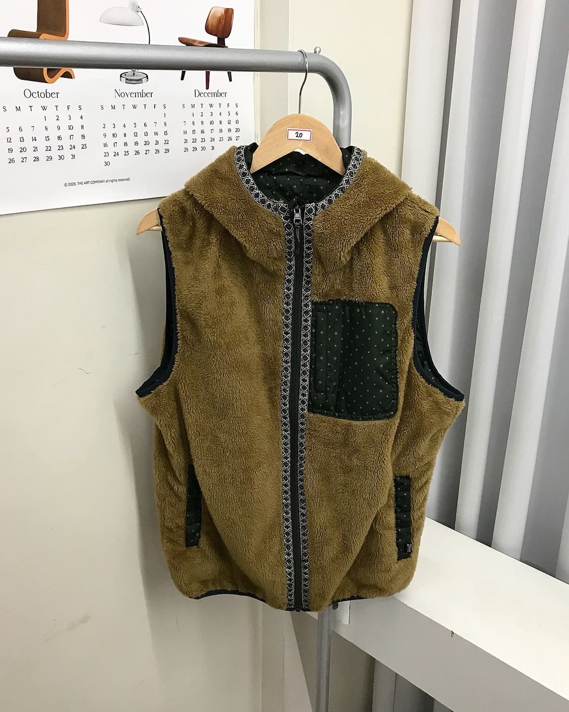 리버시블 후드 플리스 베스트 상품이미지1