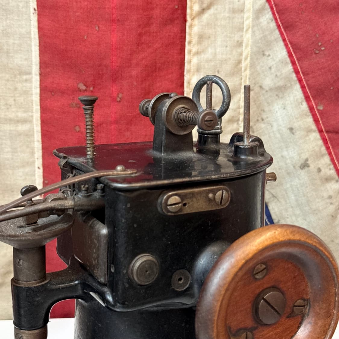 1910년 SINGER 46K 레더 소잉 머신 상품이미지5
