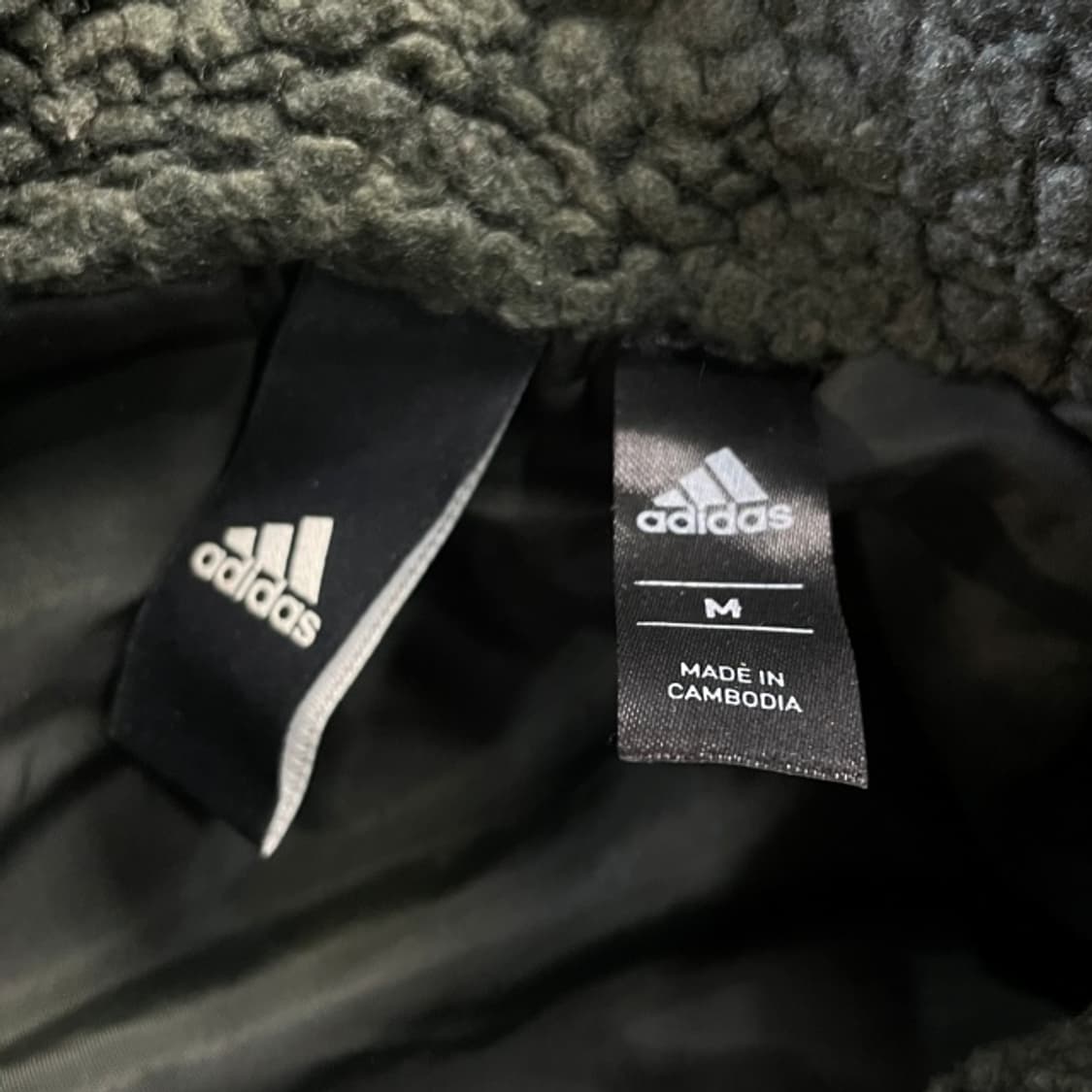 100 아디다스 뽀글이 후리스 상품이미지3