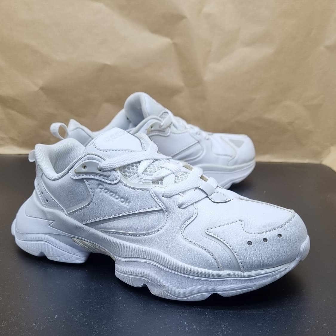 리복 로얄 아도렌 여성운동화235  상품이미지1