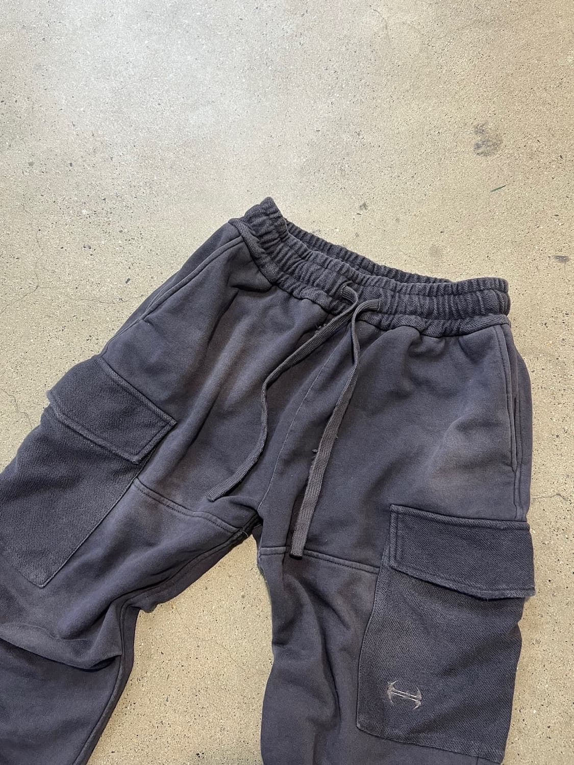 HIDE IN HILLS 카고 트레이닝 바지 XL 상품이미지1