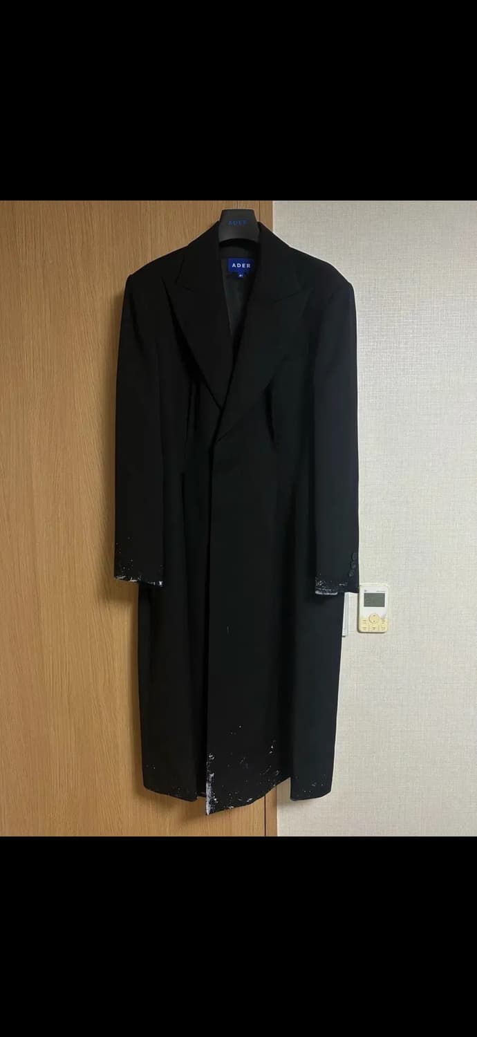 아더에러 슬리프 페인팅 롱 코트 상품이미지5