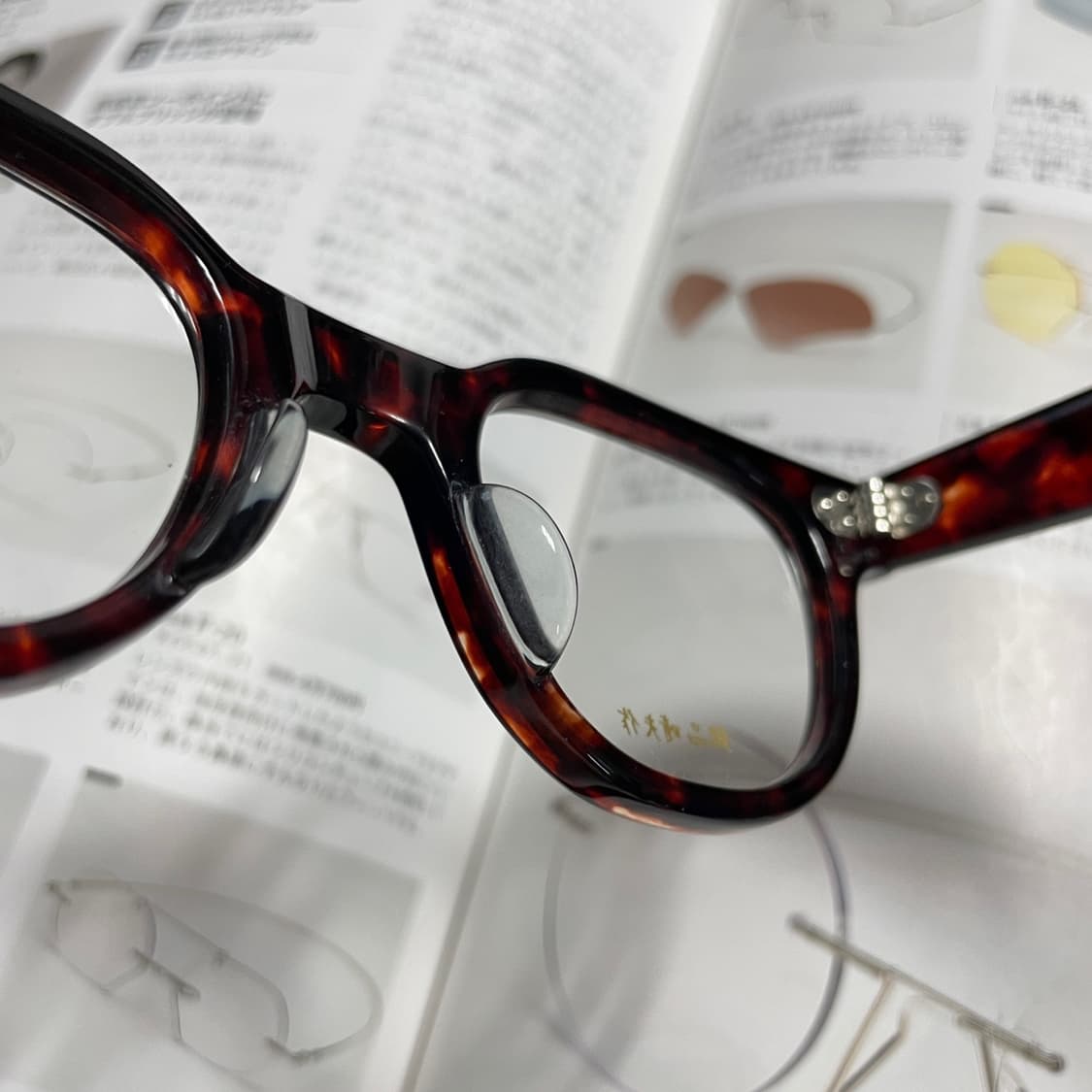 銘品晴夫作 메힌 하루오사쿠 일본 장인 제작 셀룰로이드 뿔테 안경 상품이미지8