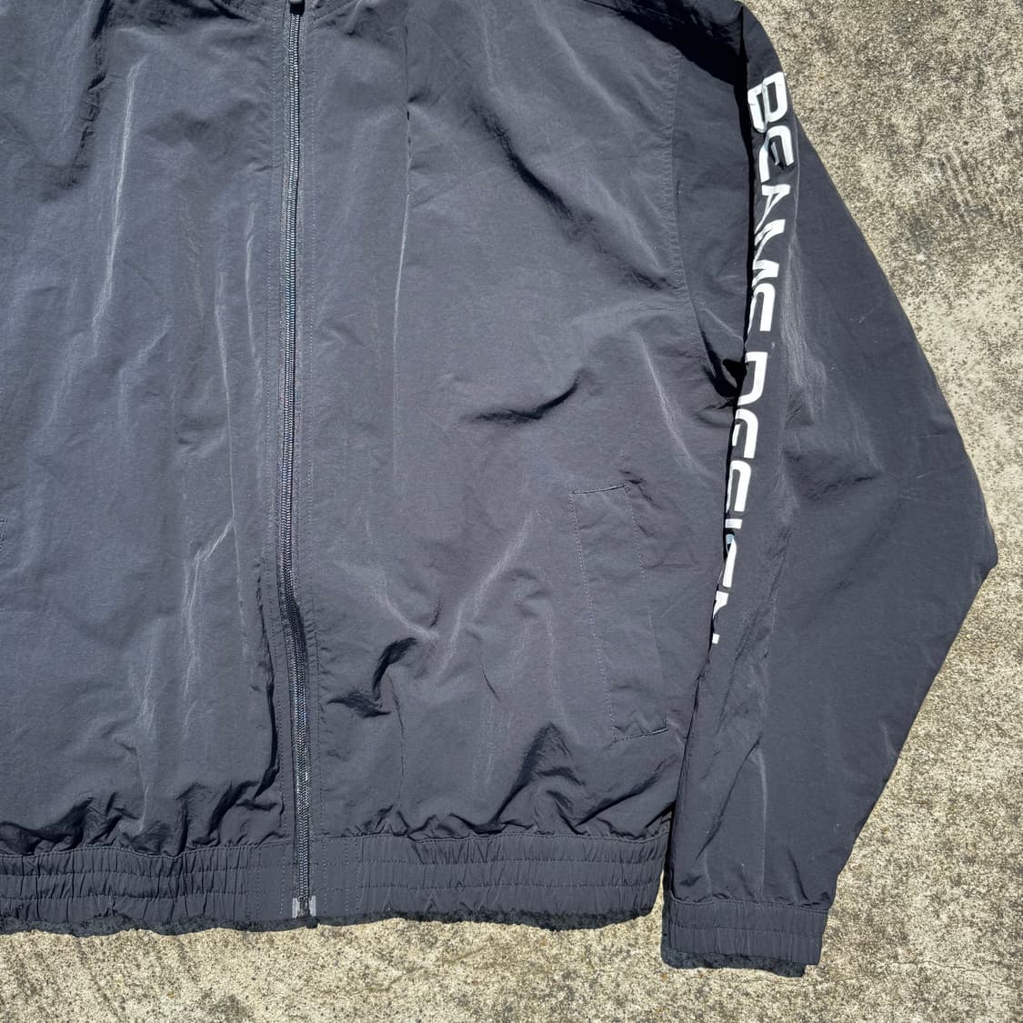 [XL] Beams X Tigora 빔즈 티고라 바람막이 자켓 상품이미지5