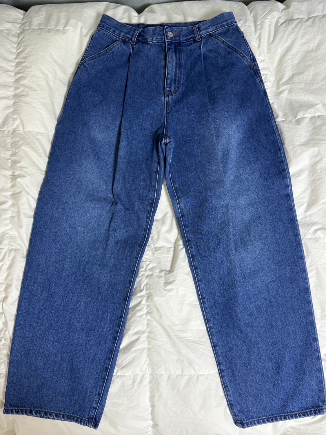 Errors Excepted 플리츠 테이퍼드 데님팬츠 상품이미지4