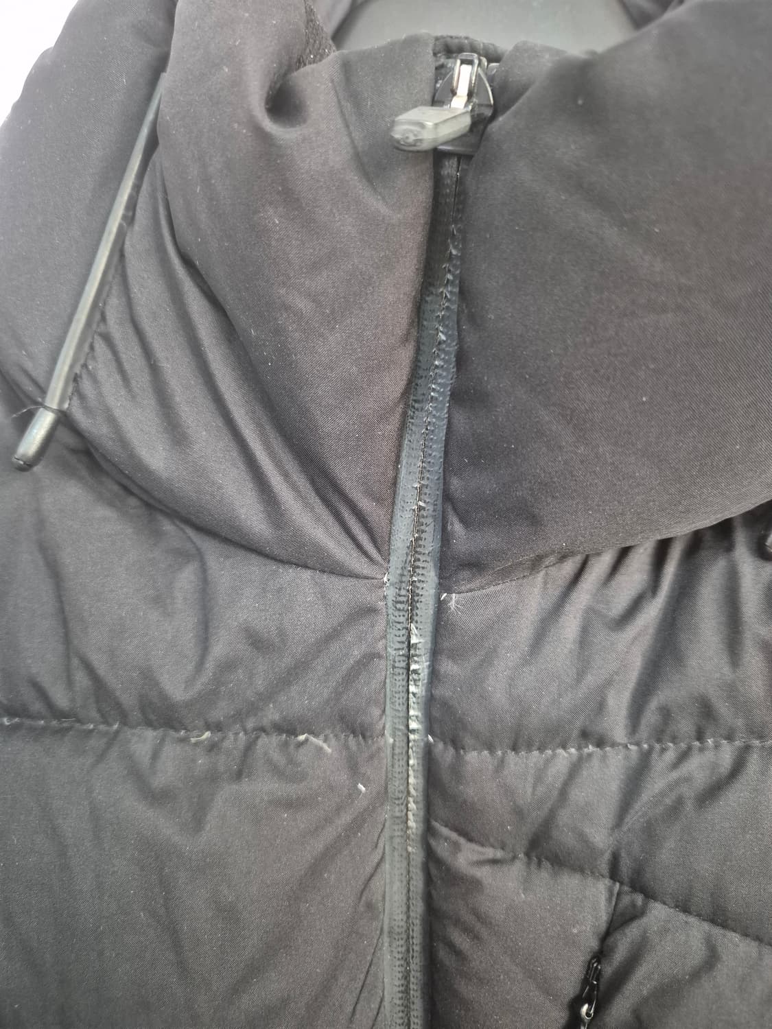 데상트 블랙 패딩 점퍼 후드 상품이미지7