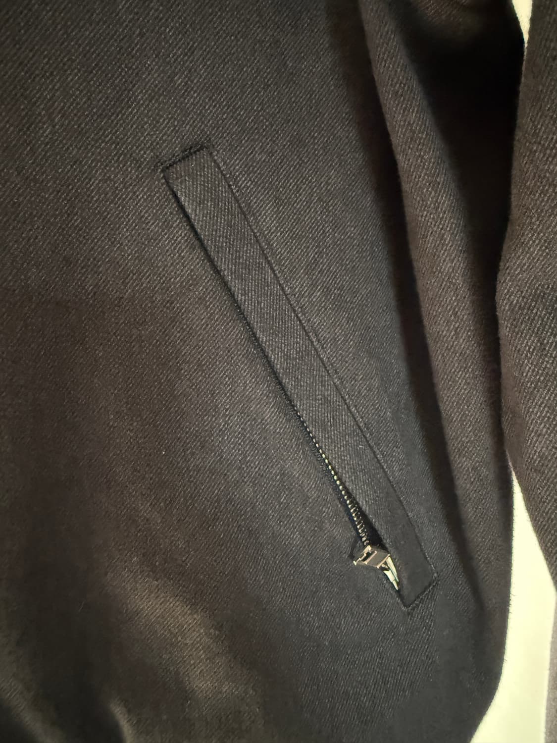 헤릴자켓 트윌 위크엔드 자켓 팝니다. 상품이미지5