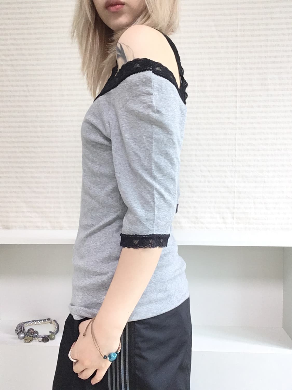 jpn vintage charcoal lace off-shoulder t 상품이미지4