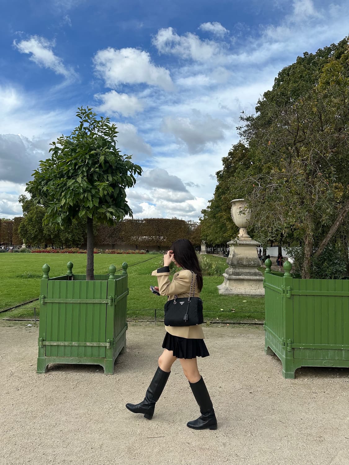 프라다 리나일론 퀼팅 숄더백 미듐사이즈 상품이미지5