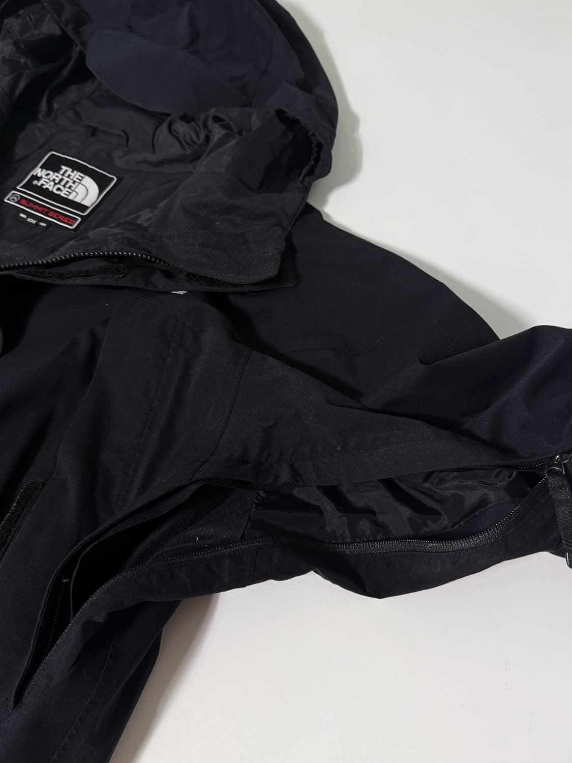 노스페이스 오버핏 00s 써밋시리즈 고어텍스 XCR 마운틴 자켓 상품이미지5