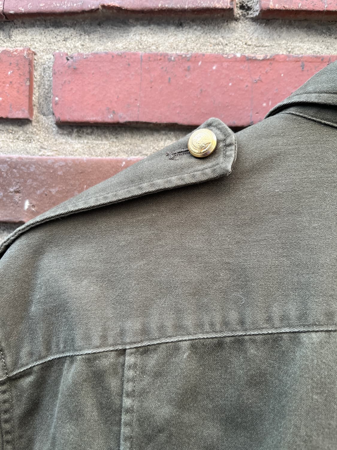 발망 x h&m 밀리터리 셔츠 상품이미지6