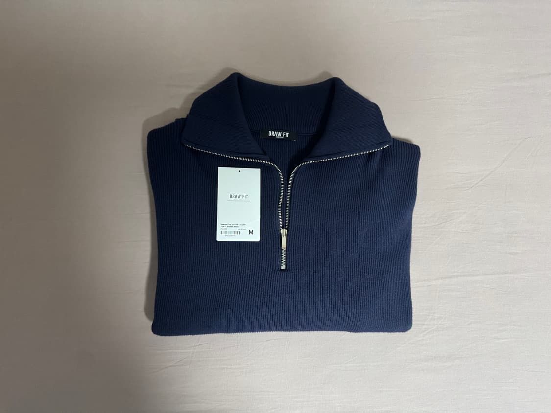 (새상품) 드로우핏 니트 반집업 네이비 상품이미지2