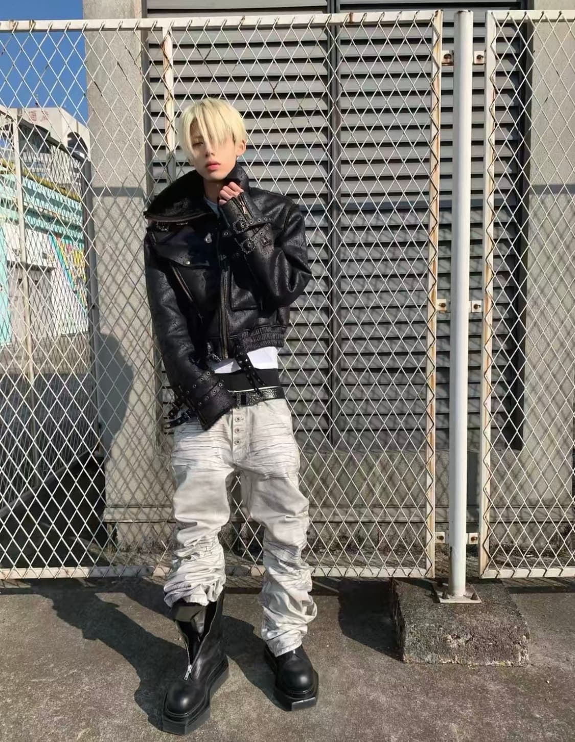 Opium Dirty Wash Denim Pants  상품이미지1