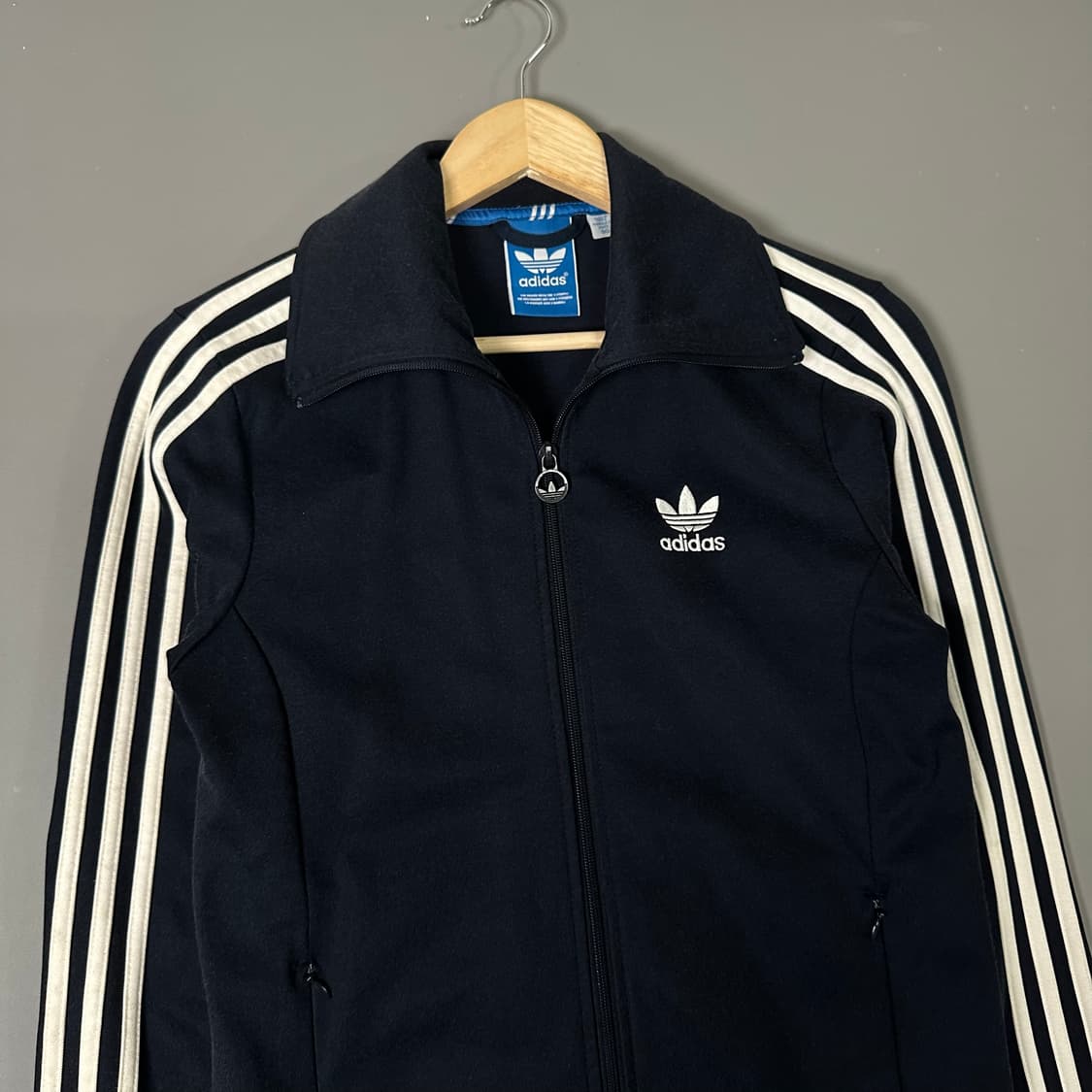 아디다스 유로파 트랙탑 져지 네이비 90 [122405] 상품이미지4