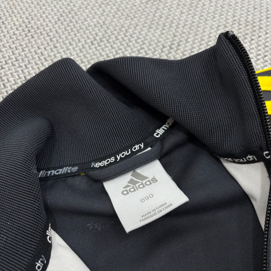 Adidas 첼시 트랙탑  상품이미지4